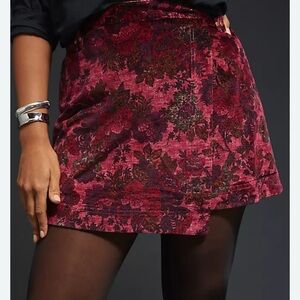 Pilcro X Anthropologie Velvety Corduroy Dark Floral Mini Skirt Women’s Size 6